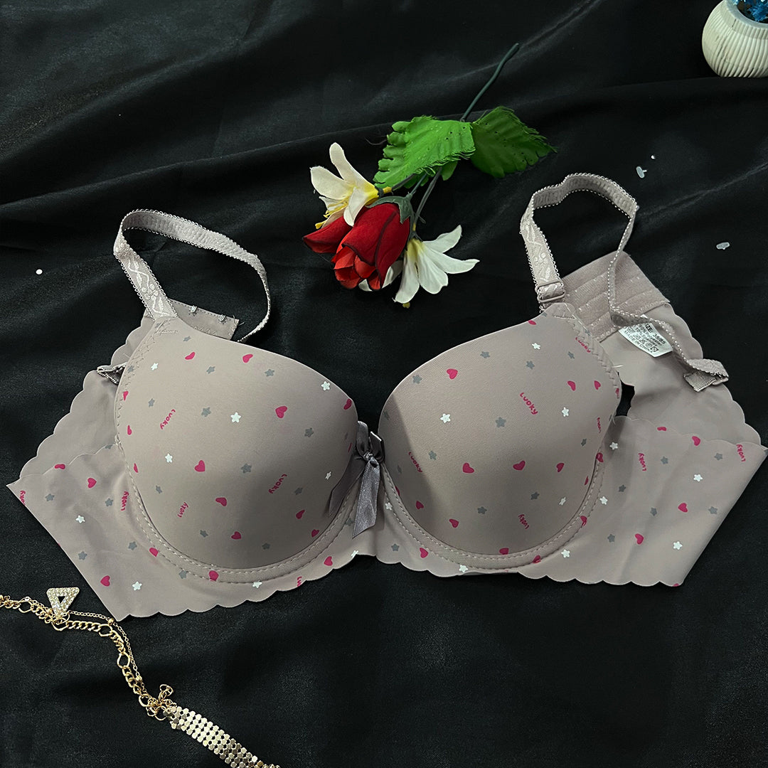 Elegant printed padded bra with a comfy band