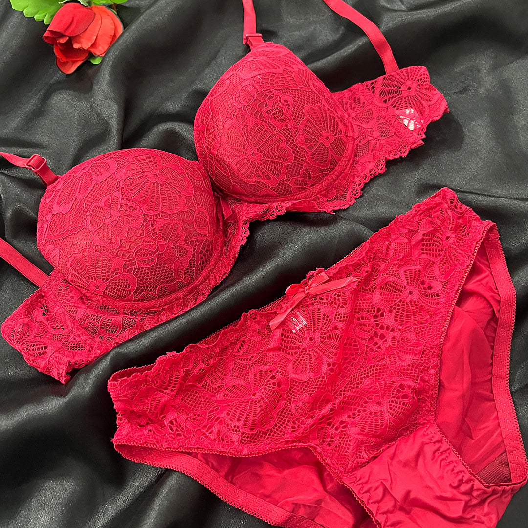 Wired Bra & Panty With Sportable Pads