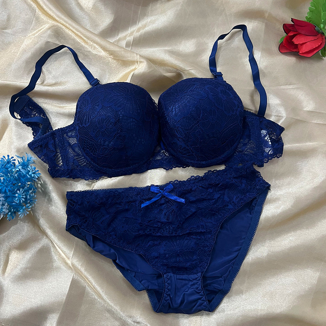 Wired Bra & Panty With Sportable Pads
