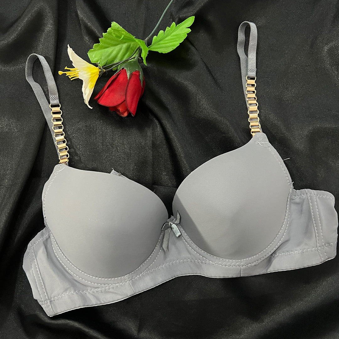 Women Bra Shiny Rhinestone Decor Underwear Cut-Out Lace Women's Lingerie B Cup