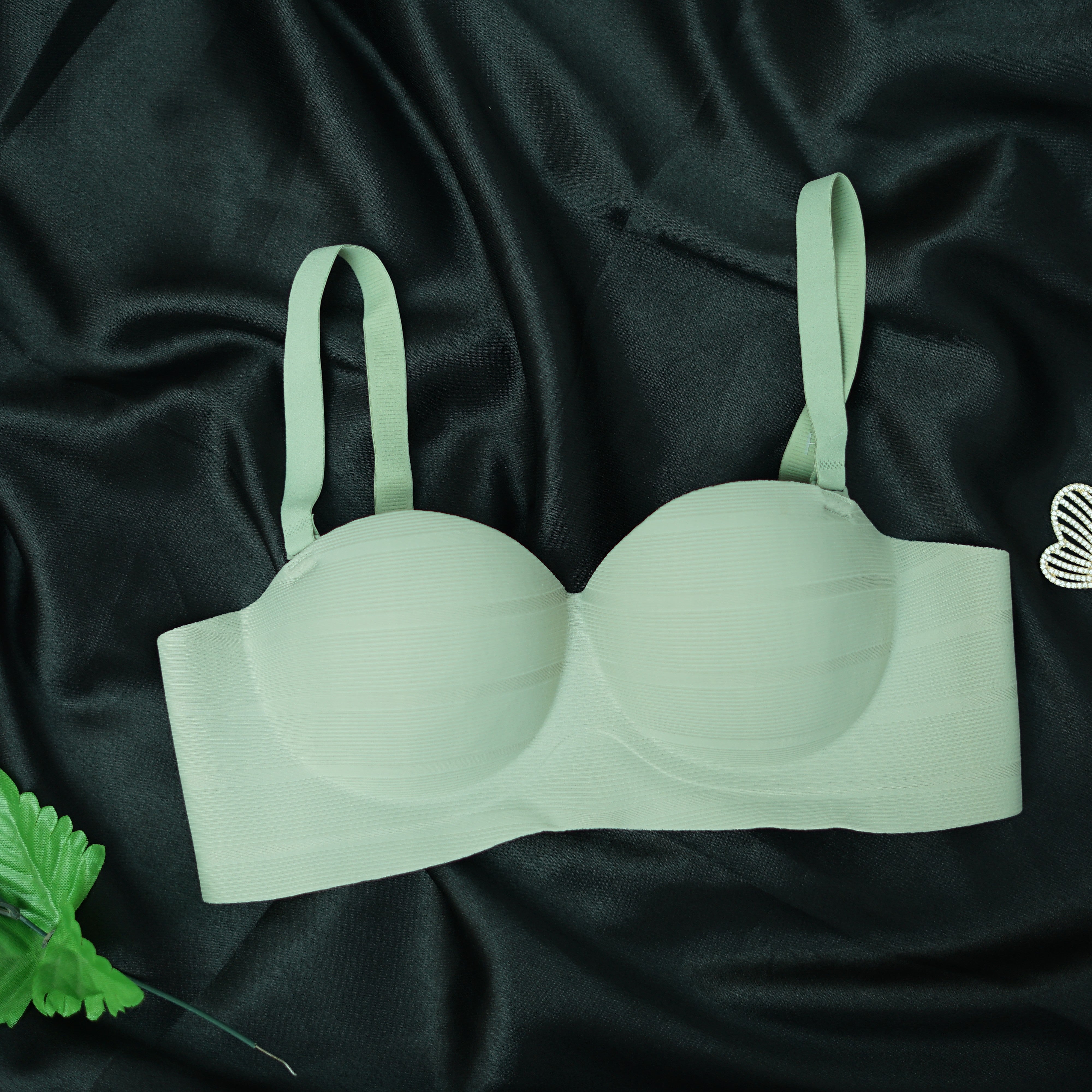 2 in 1 Soft Foam Bra – Comfort & Versatile Support can use with strap & without strap