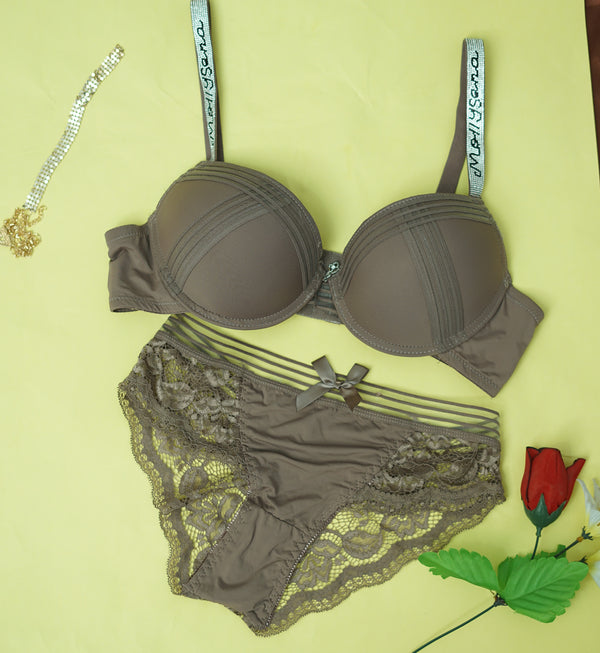 Stunning Luxury Bridal Bra Set BS013