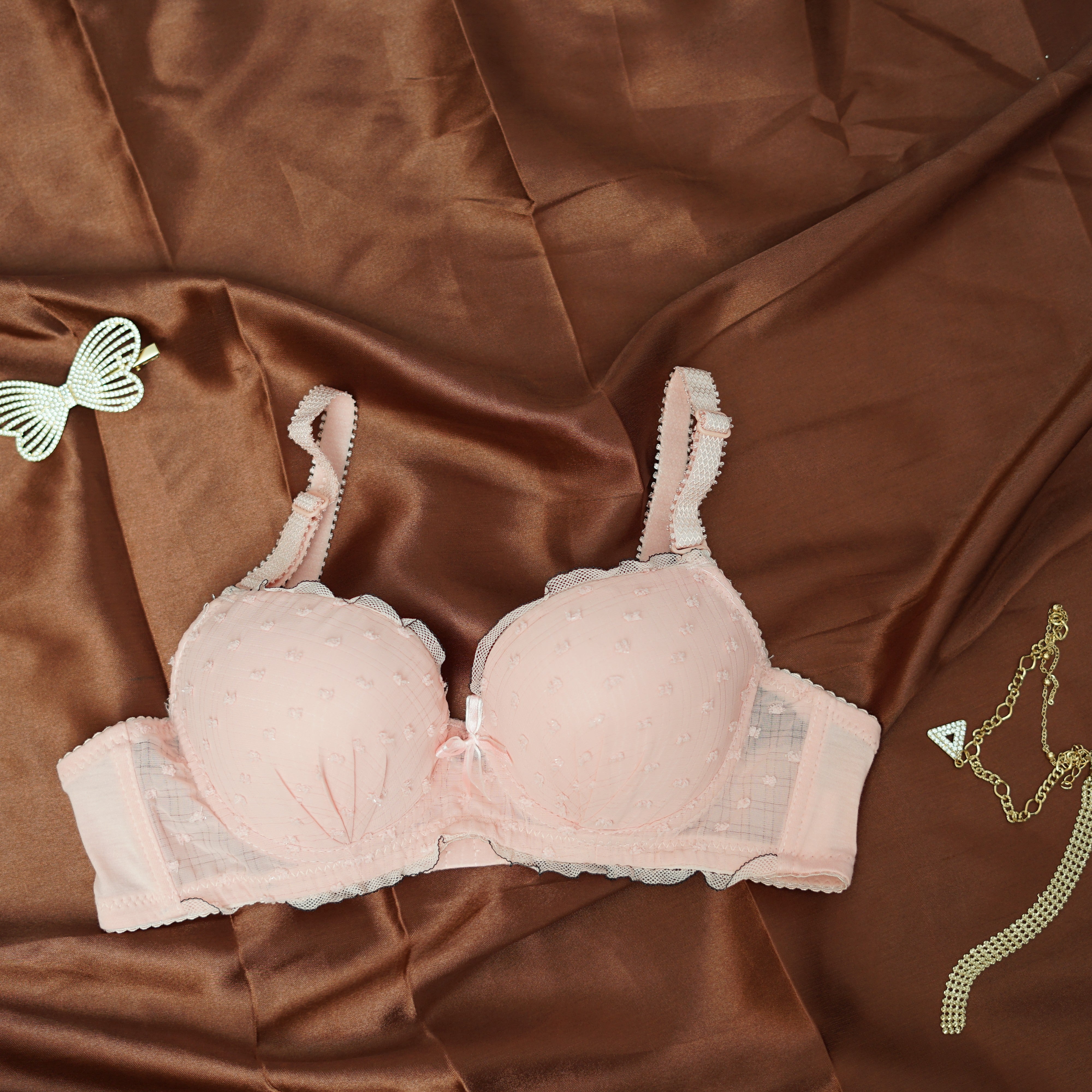 Beautiful and catchy design of bra for girls wired and soft padded